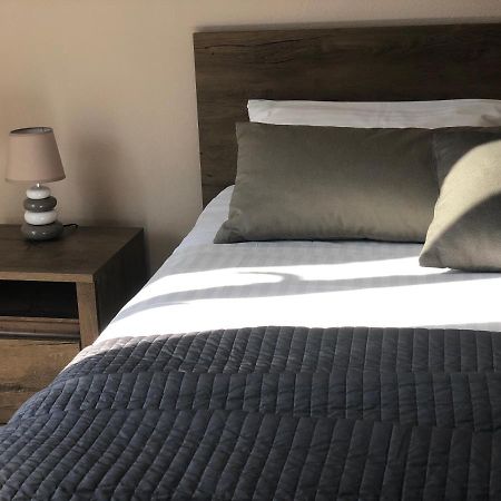 Bed & Breakfast Kurtic Supetar Bagian luar foto